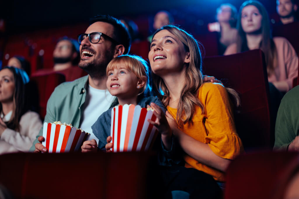 Movie Night Checklist: Cinema Essentials for a Perfect Theater Trip