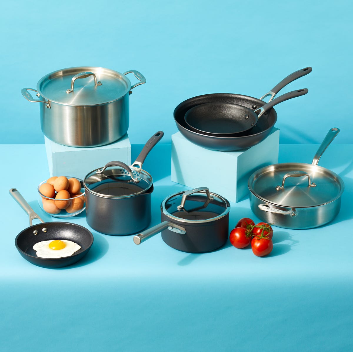 Stainless Steel vs Nonstick Cookware: Which Should You Buy?