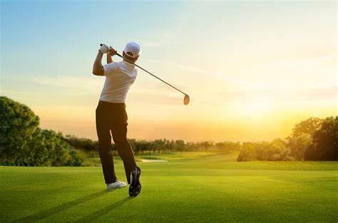Golf Round Essentials: What to Bring for a Better Day on the Course
